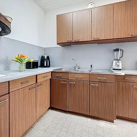 Les Volets Bleus By Interhome Сasa de vacaciones