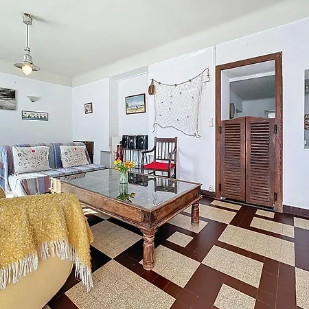 Tatil Evi Les Volets Bleus By Interhome *