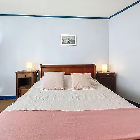 Les Volets Bleus By Interhome Tatil Evi Saint-Michel-Chef-Chef