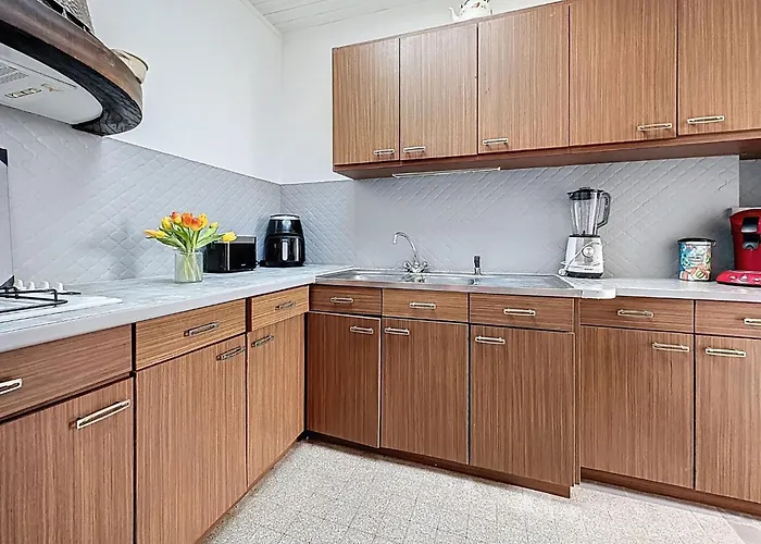 Les Volets Bleus By Interhome Prázdninový dům