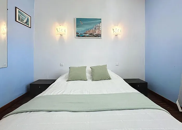 Les Volets Bleus By Interhome Prázdninový dům *